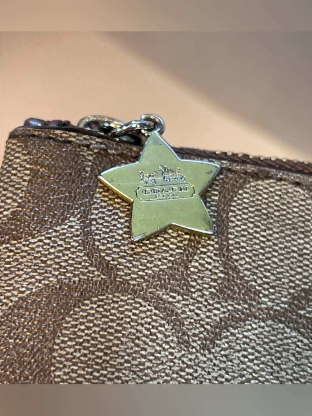 Coach Beige Brown Signature monogram credit card Zip Pouch wallet zip Star Charm - Picture 4 of 5